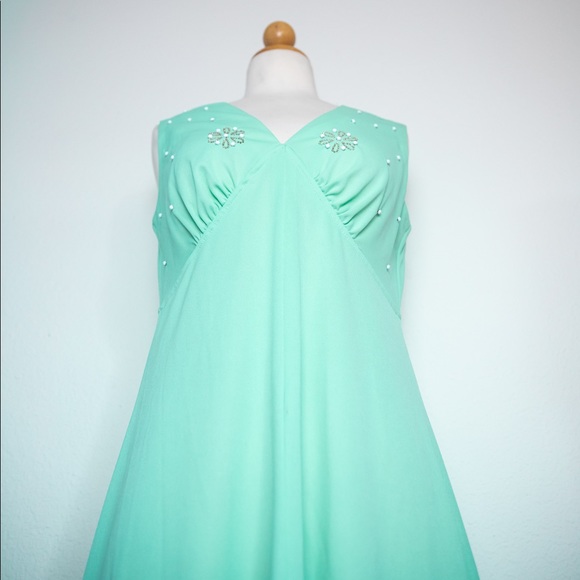 60’s Vintage Seafoam Green Gown - Picture 13 of 15